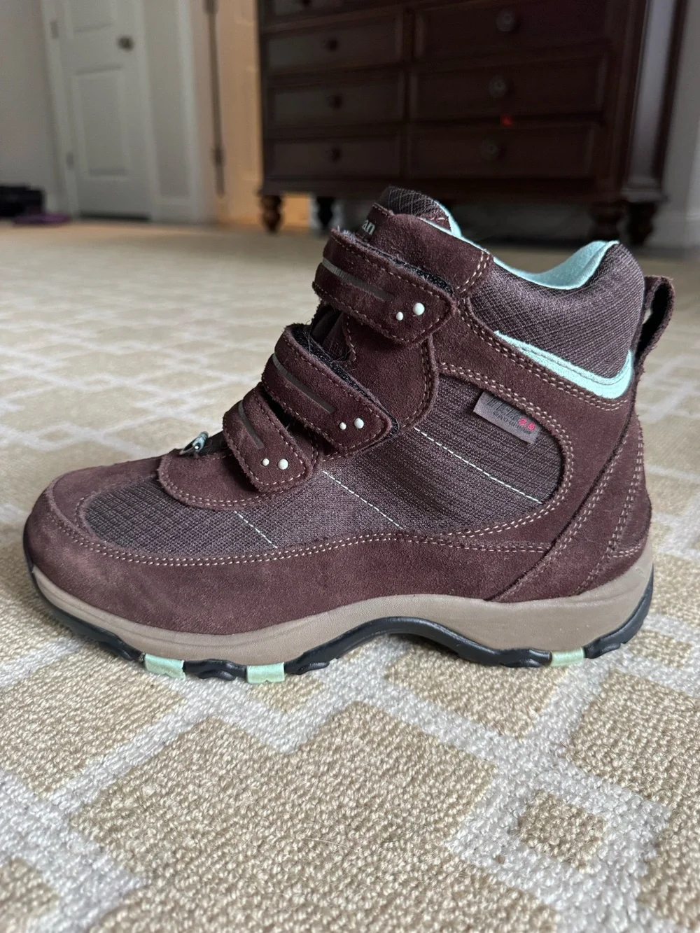 L.L. Bean Primaloft Waterproof Winter Hiking Boots Brown Aqua Size 8 Wide